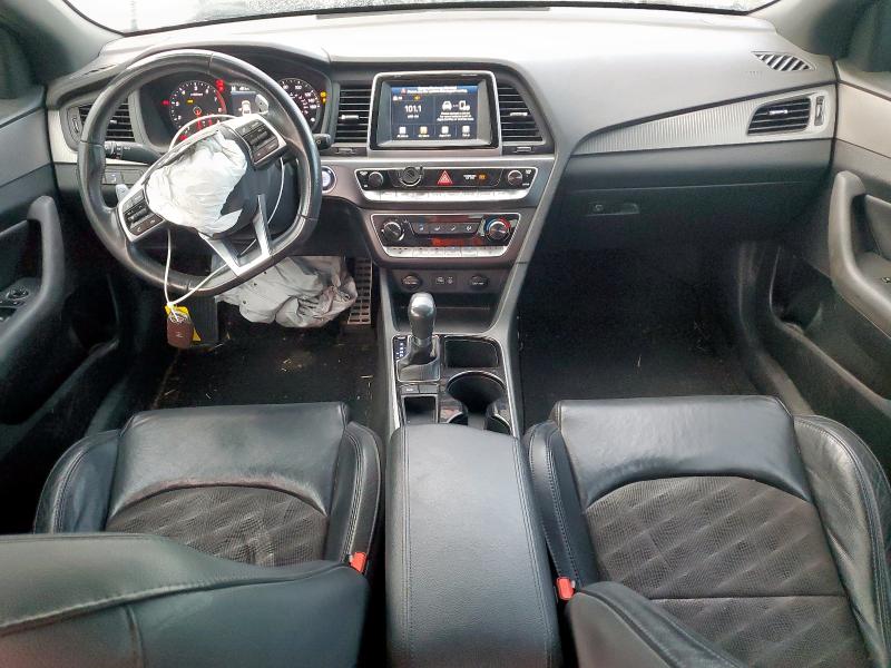  HYUNDAI SONATA 2018 Белы