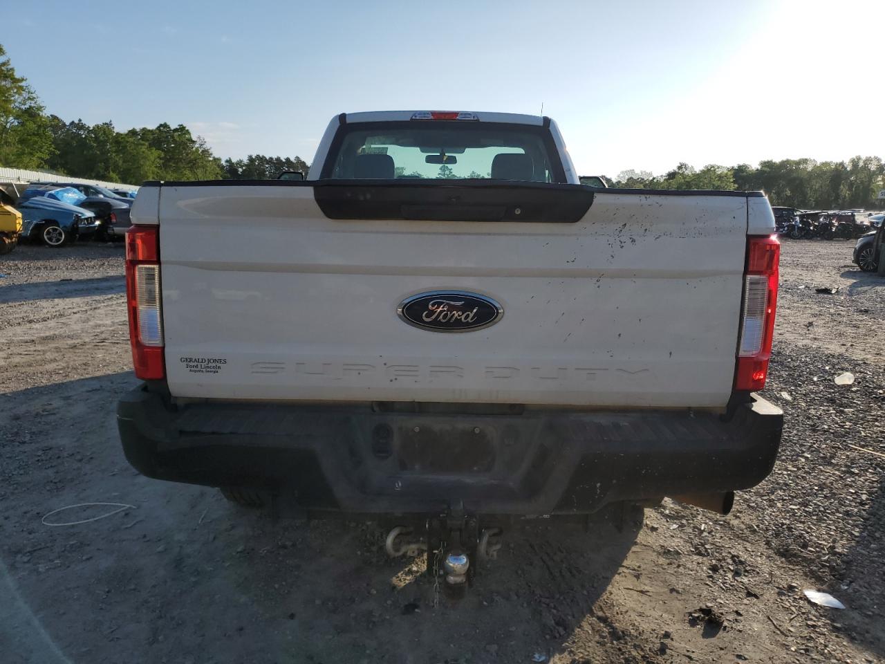 2019 Ford F250 Super Duty VIN: 1FTBF2A68KEC65664 Lot: 52340065