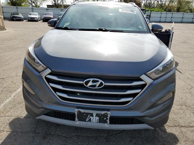  HYUNDAI TUCSON 2017 Серый