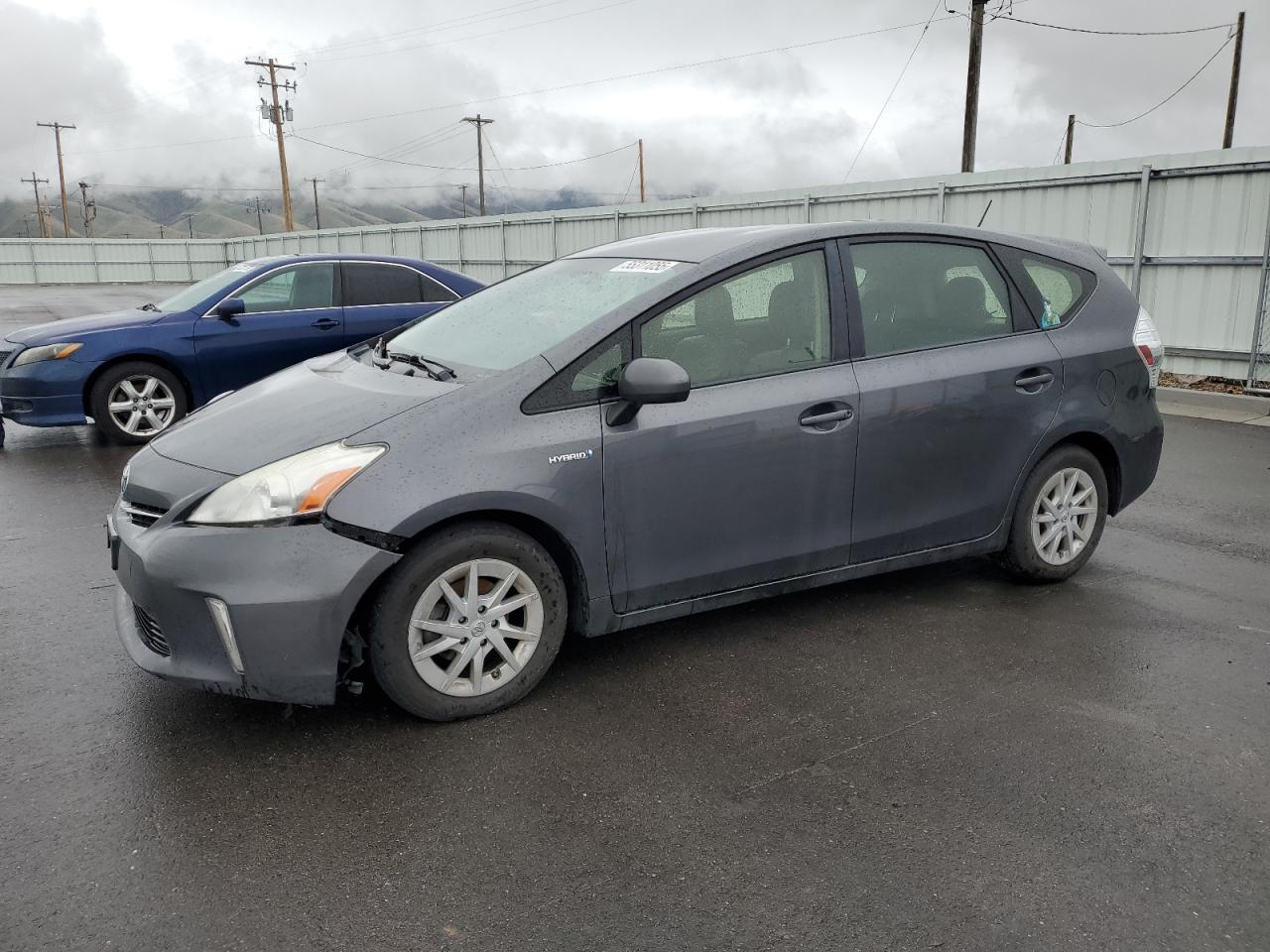 2012 Toyota Prius V zu verkaufen in Magna, UT - Front End