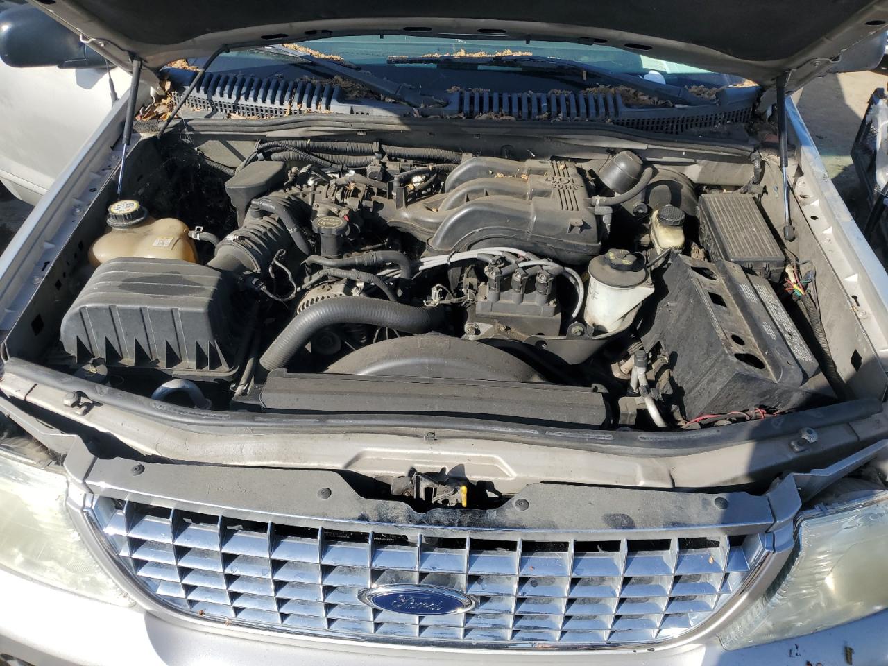 2004 Ford Explorer Xlt VIN: 1FMZU73KX4ZA46918 Lot: 51470935