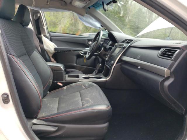 TOYOTA CAMRY 2015 White