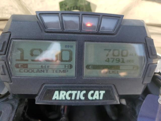 2015 ARCTIC CAT SNOWMOBILE
