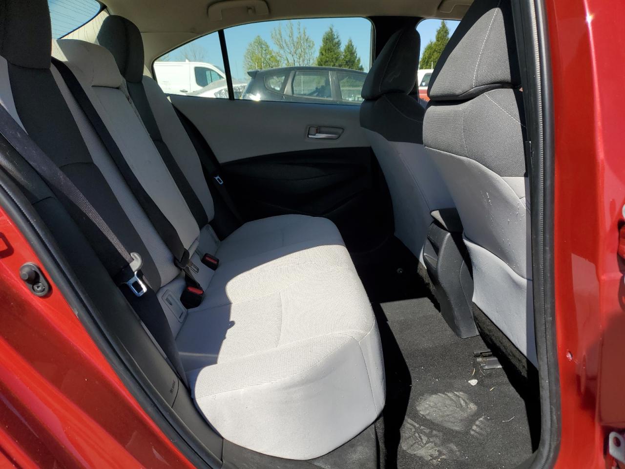 2021 Toyota Corolla Le VIN: JTDEPMAE4MJ141995 Lot: 52167235