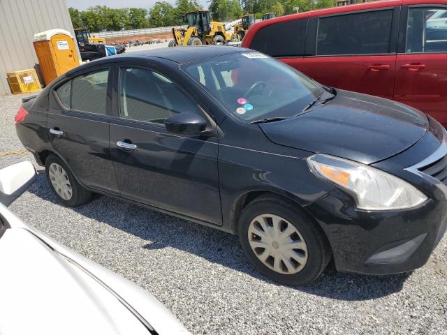  NISSAN VERSA 2015 Черный