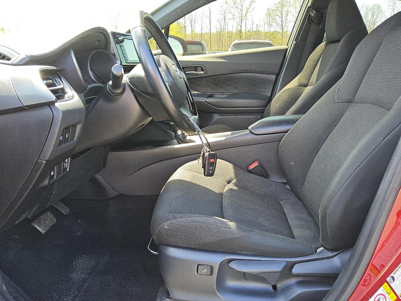 2018 Toyota C-Hr Xle VIN: JTNKHMBX2J1001841 Lot: 53815635