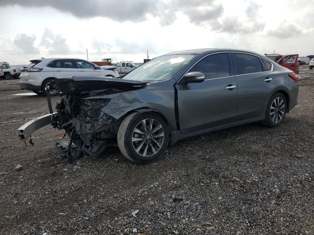 Houston, TX에서 판매 중인 2017 Nissan Altima 2.5 - Front End