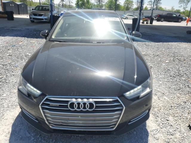  AUDI A4 2017 Черный