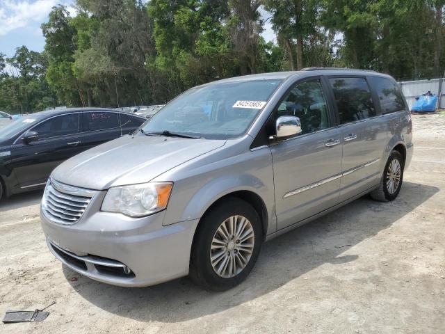 2014 Chrysler Town & Country Touring L