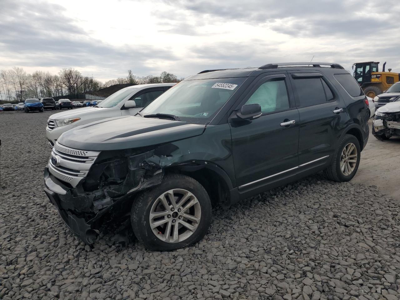 2013 Ford Explorer Xlt იყიდება Duryea-ში, PA - Front End