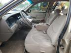 1999 Ford Crown Victoria  zu verkaufen in Columbia, MO - Front End