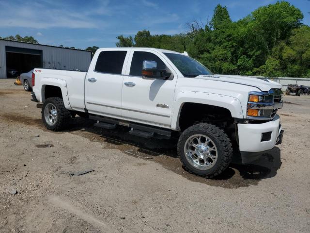  CHEVROLET ALL Models 2018 Белы
