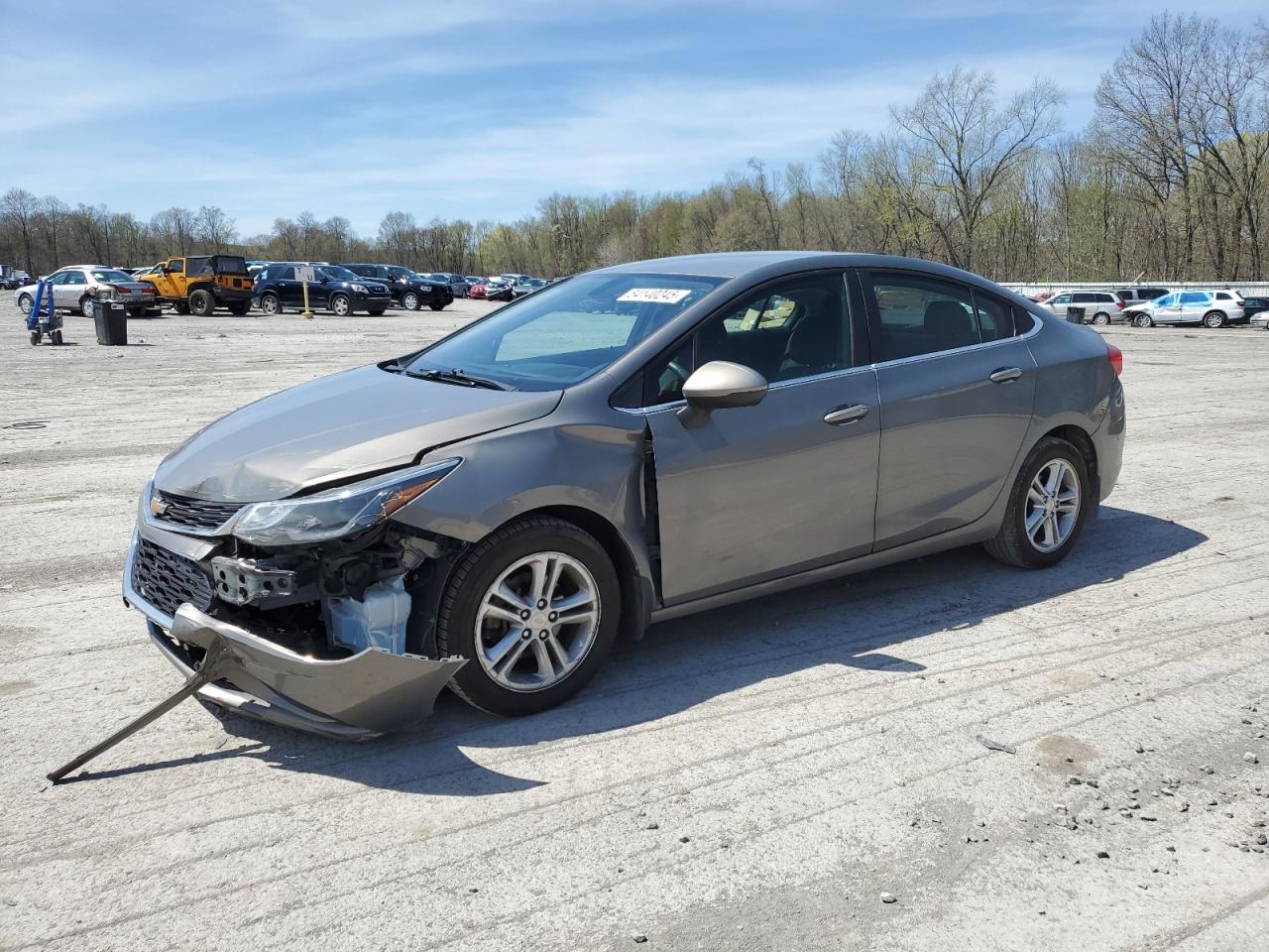 2018 Chevrolet Cruze Lt на продаже в Ellwood City, PA - Front End