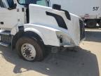 2015 Volvo Vnl Semi Truck for Sale in Sun Valley, CA - Front End