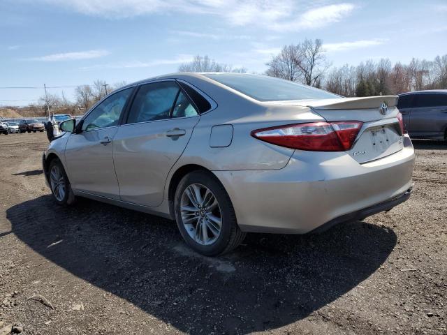  TOYOTA CAMRY 2016 Srebrny