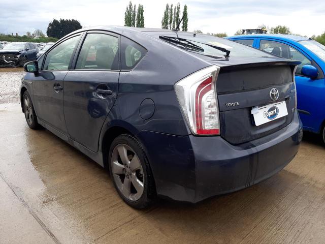 2012 TOYOTA PRIUS T SP
