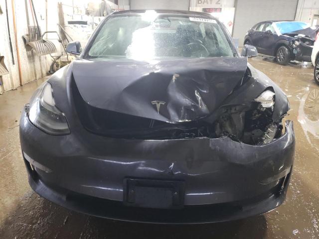  TESLA MODEL 3 2022 Серый