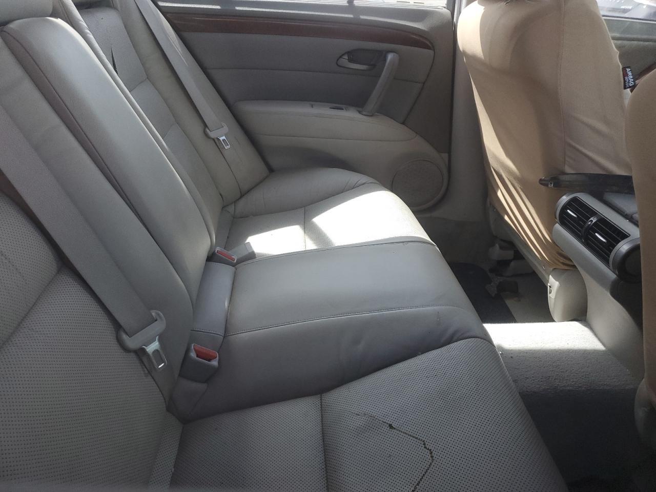 2005 Acura Rl VIN: JH4KB16505C000595 Lot: 54083305