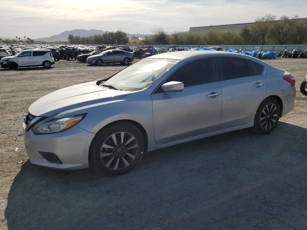 2017 Nissan Altima 2.5 for Sale in Las Vegas, NV - Front End