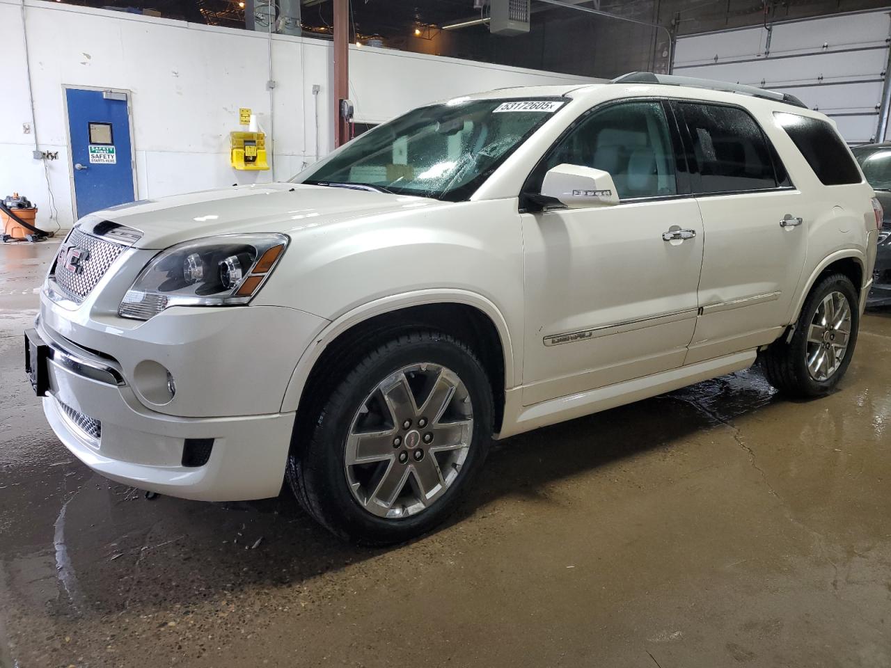 2011 Gmc Acadia Denali for Sale in Blaine, MN - Side