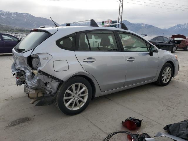  SUBARU IMPREZA 2013 Серебристый