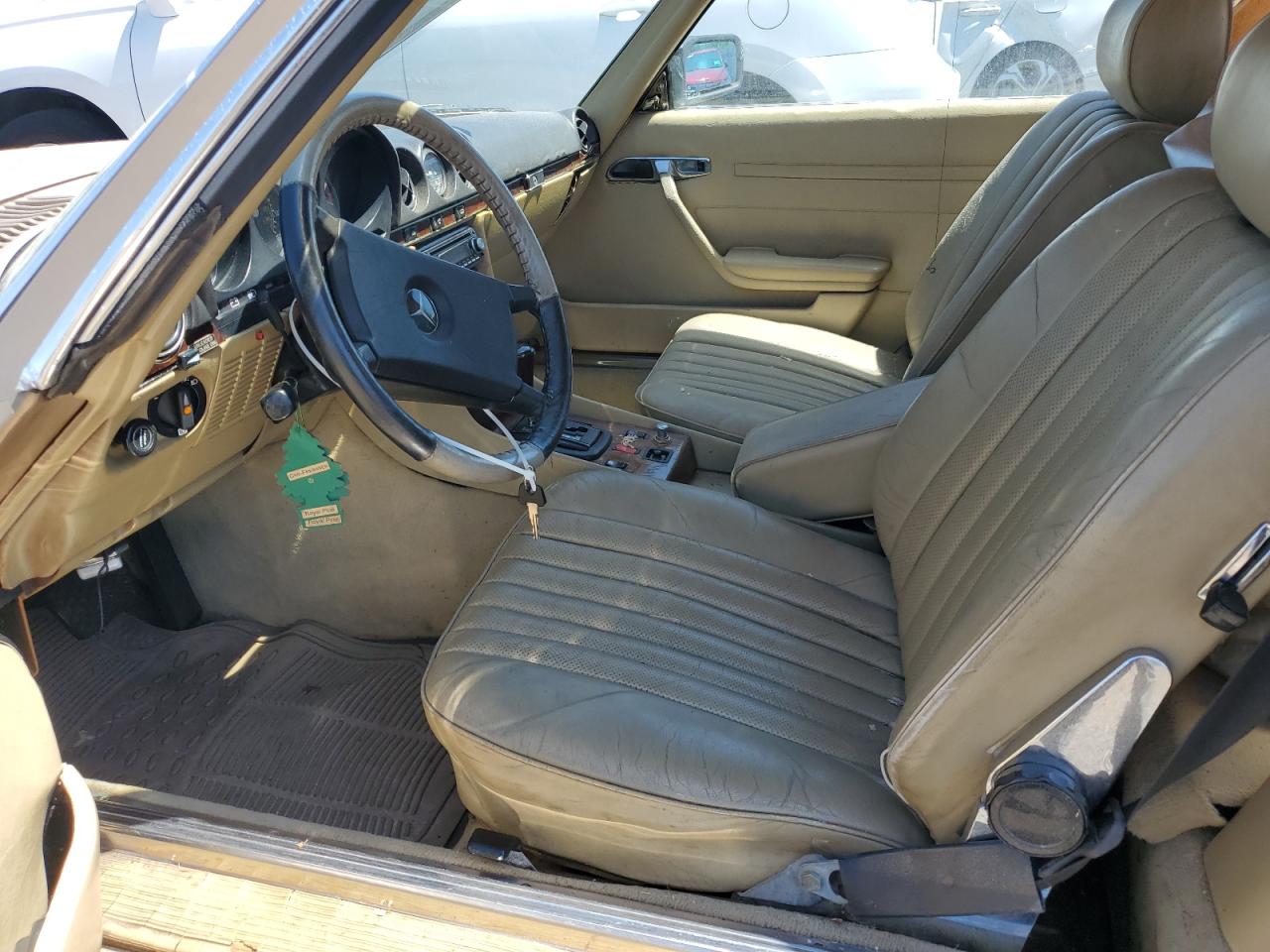 1984 Mercedes-Benz 380 Sl VIN: WDBBA45A2EA007479 Lot: 55020675