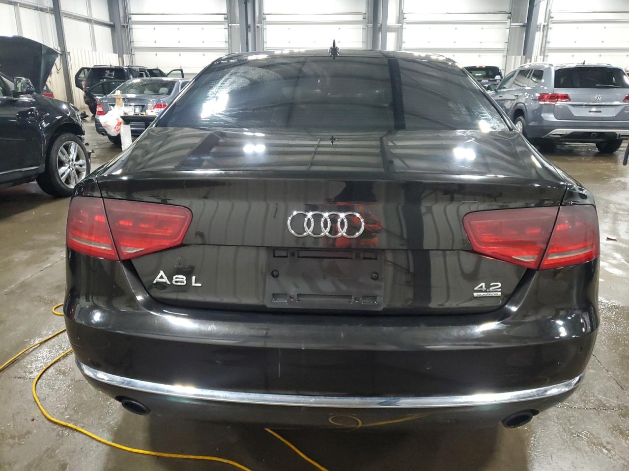 2011 Audi A8 L Quattro VIN: WAURVAFD8BN005569 Lot: 52101065
