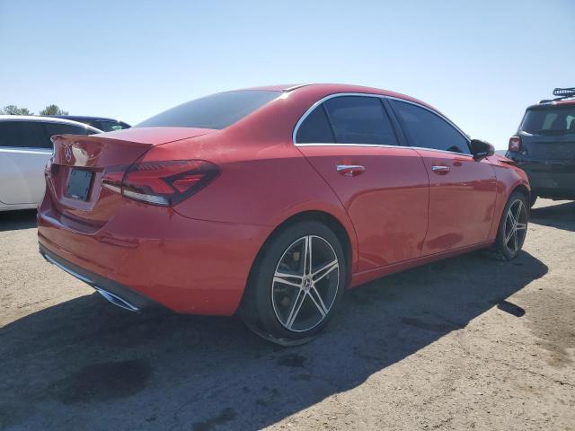  MERCEDES-BENZ A-CLASS 2019 Красный