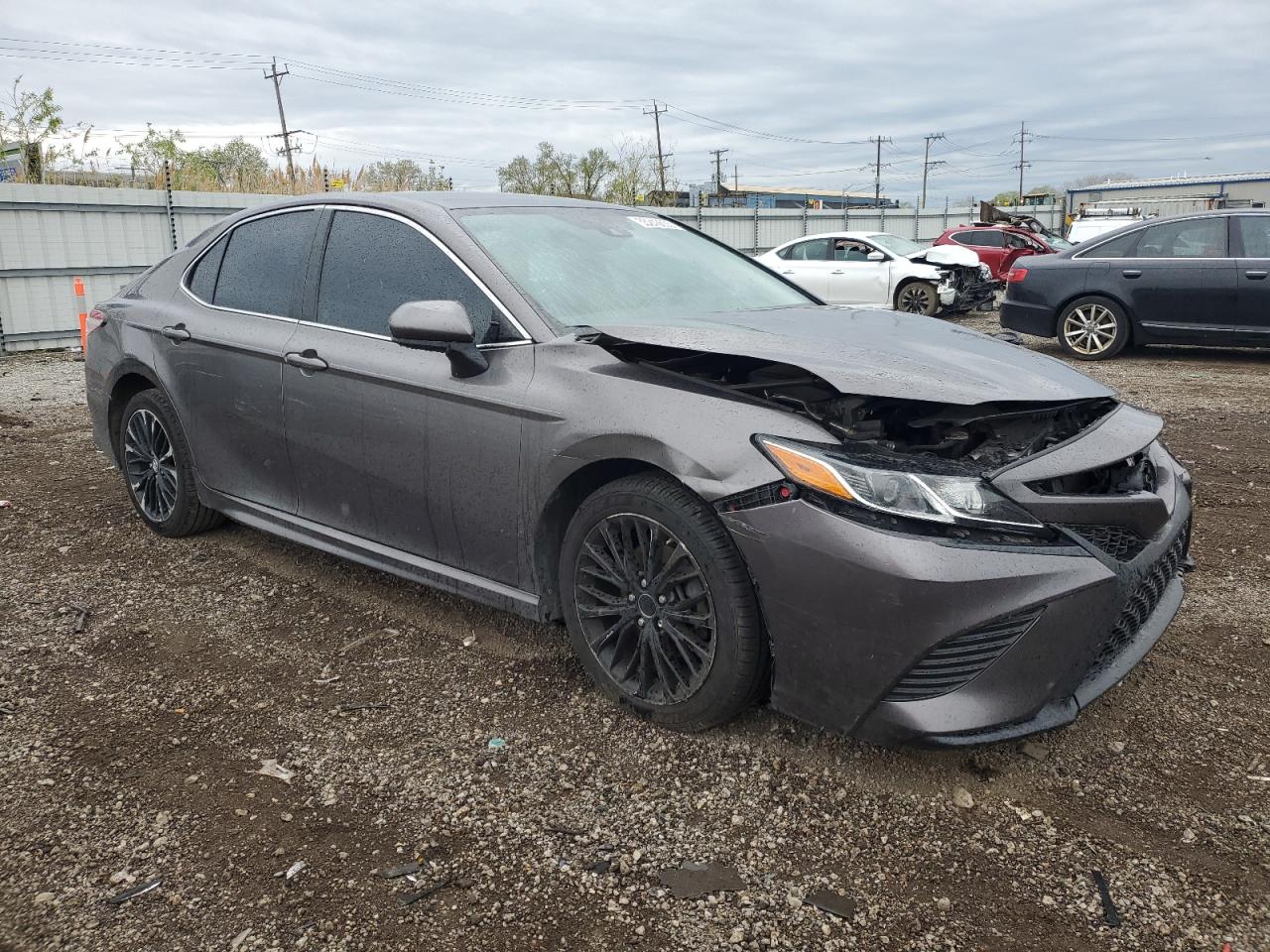 VIN: 4T1B11HK3KU732227 2019 TOYOTA CAMRY