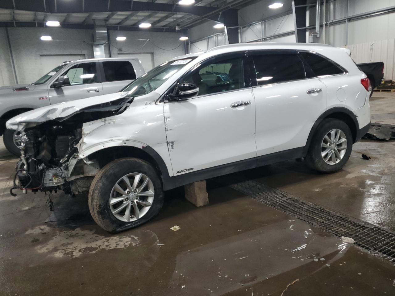 2018 Kia Sorento Lx for Sale in Ham Lake, MN - Side