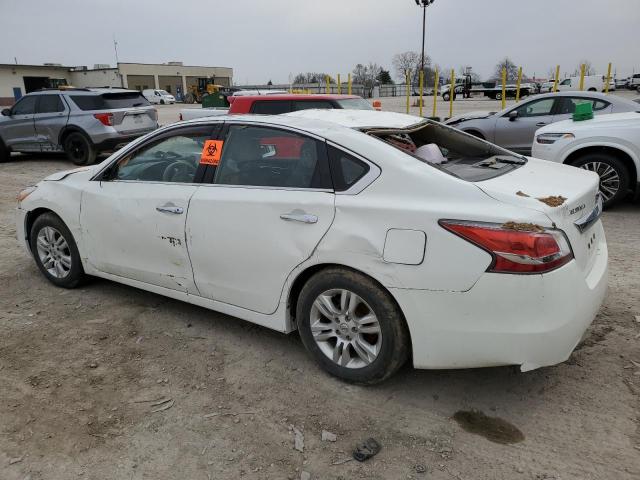 Sedans NISSAN ALTIMA 2015 Biały