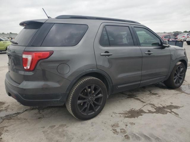  FORD EXPLORER 2018 Серый