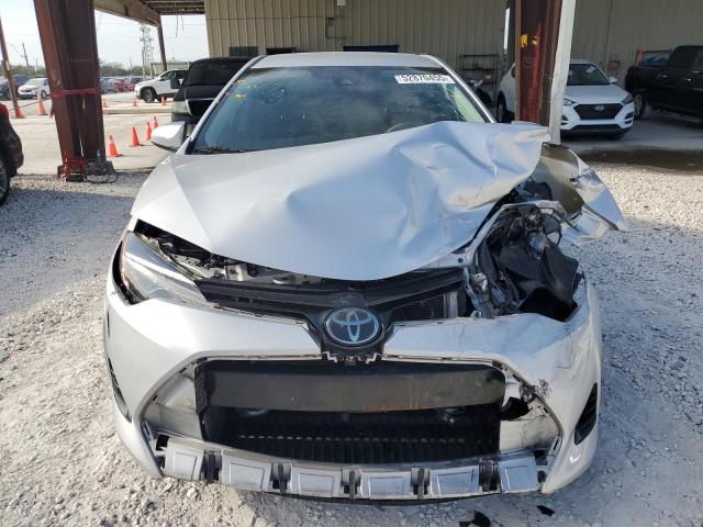  TOYOTA COROLLA 2019 Srebrny