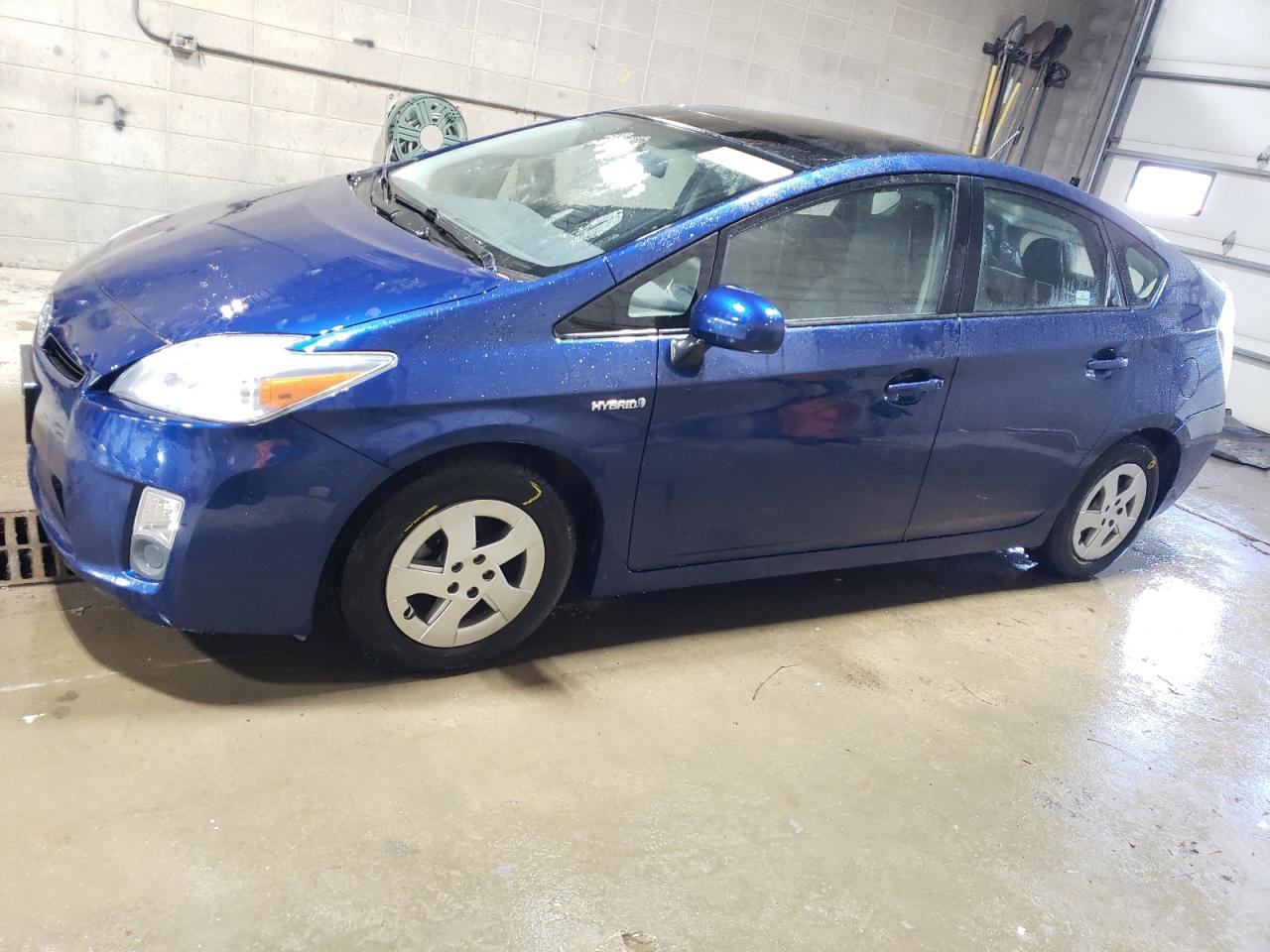 2010 Toyota Prius for Sale in Blaine, MN - Rear End