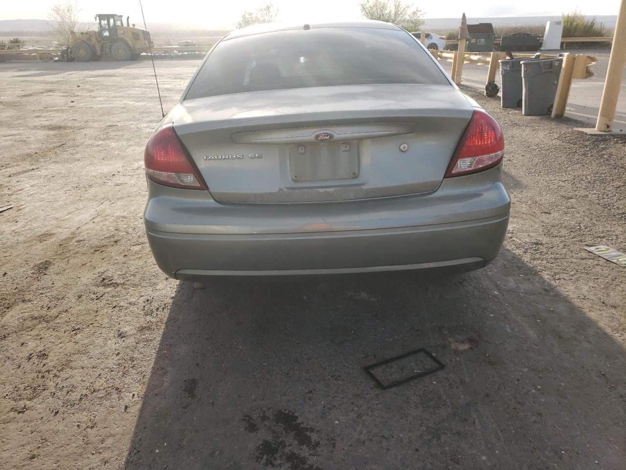 2005 Ford Taurus Se VIN: 1FAFP53U25A279055 Lot: 51330635