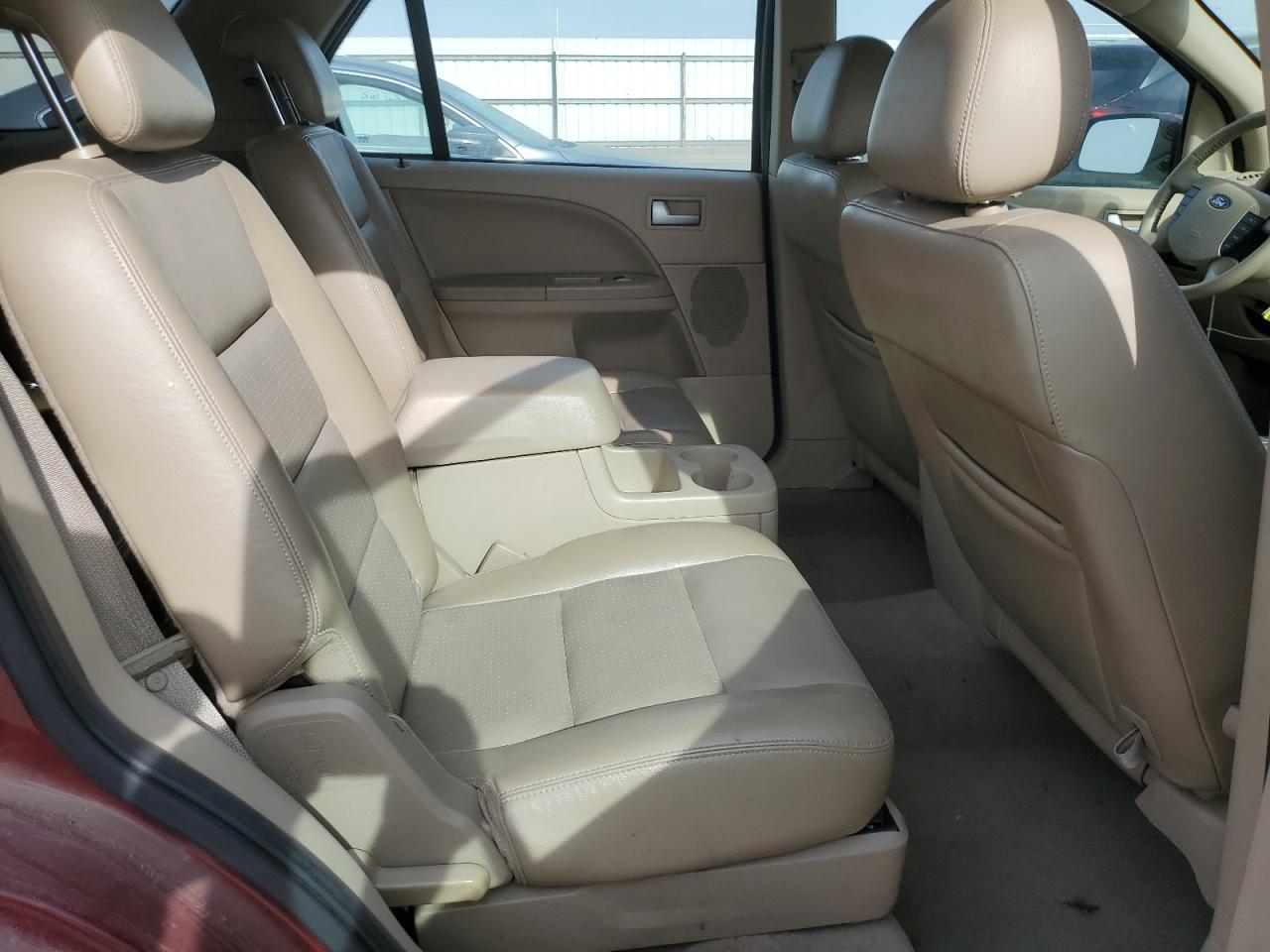 2005 Ford Freestyle Limited VIN: 1FMZK06165GA74986 Lot: 53398485