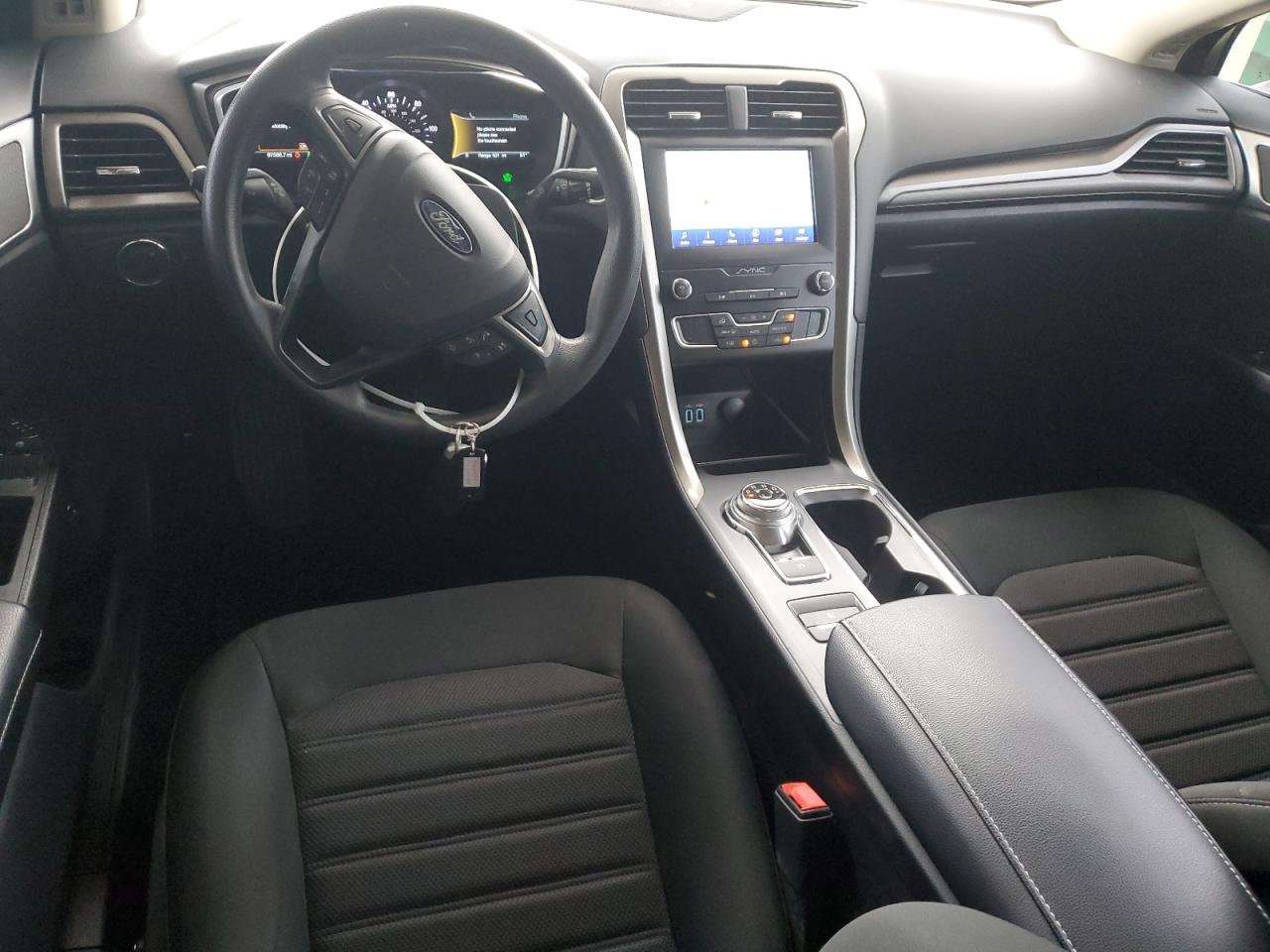 2020 Ford Fusion Se VIN: 3FA6P0LU1LR119061 Lot: 54038725