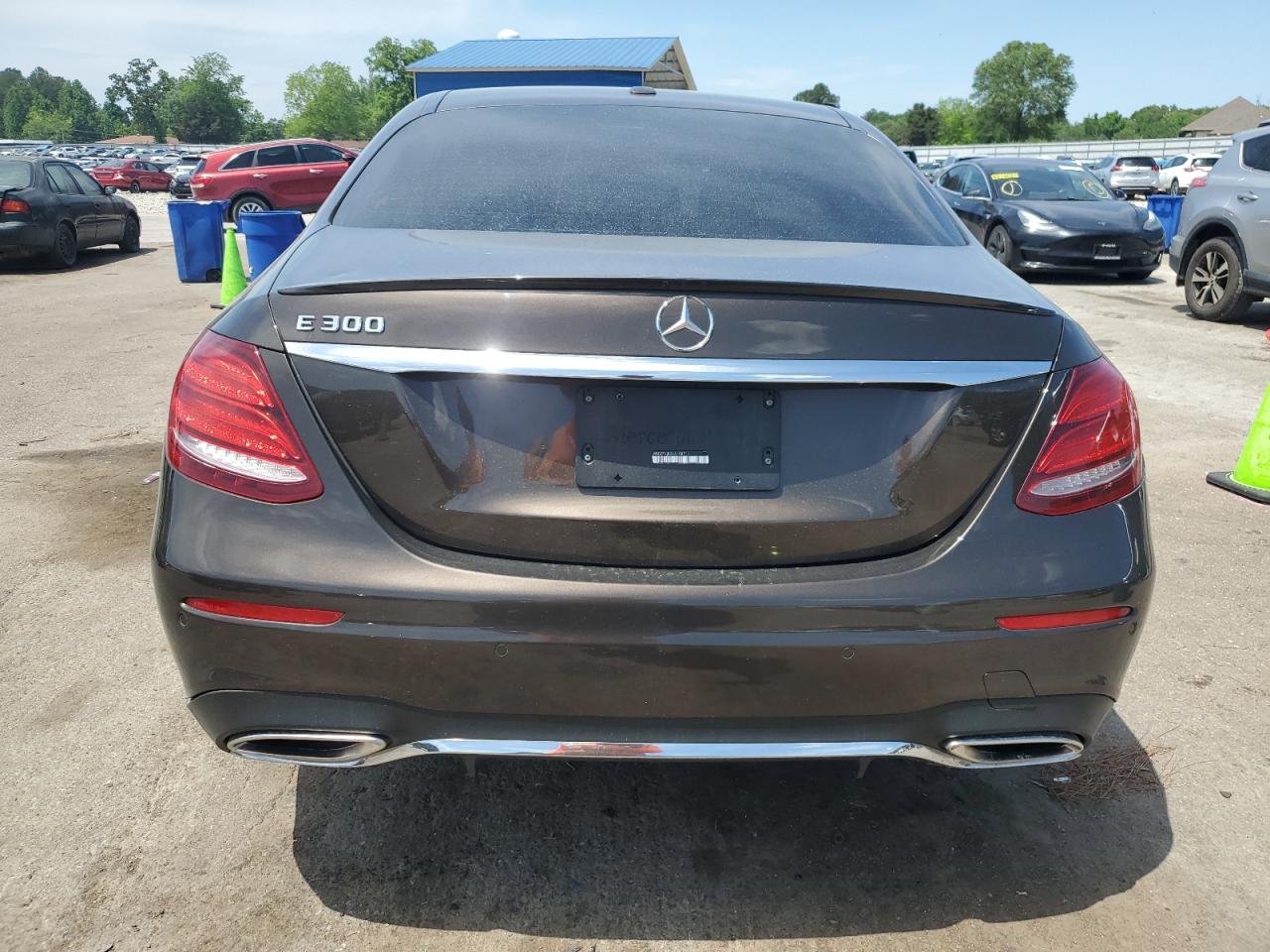 2017 Mercedes-Benz E 300 VIN: WDDZF4JB0HA108711 Lot: 54736325