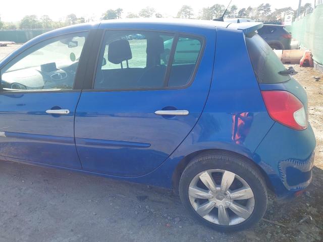 2011 RENAULT CLIO GT LI