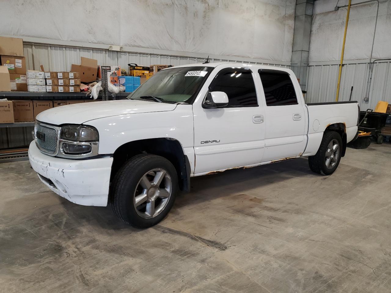 2005 Gmc Sierra K1500 Denali продається в Milwaukee, WI - Side