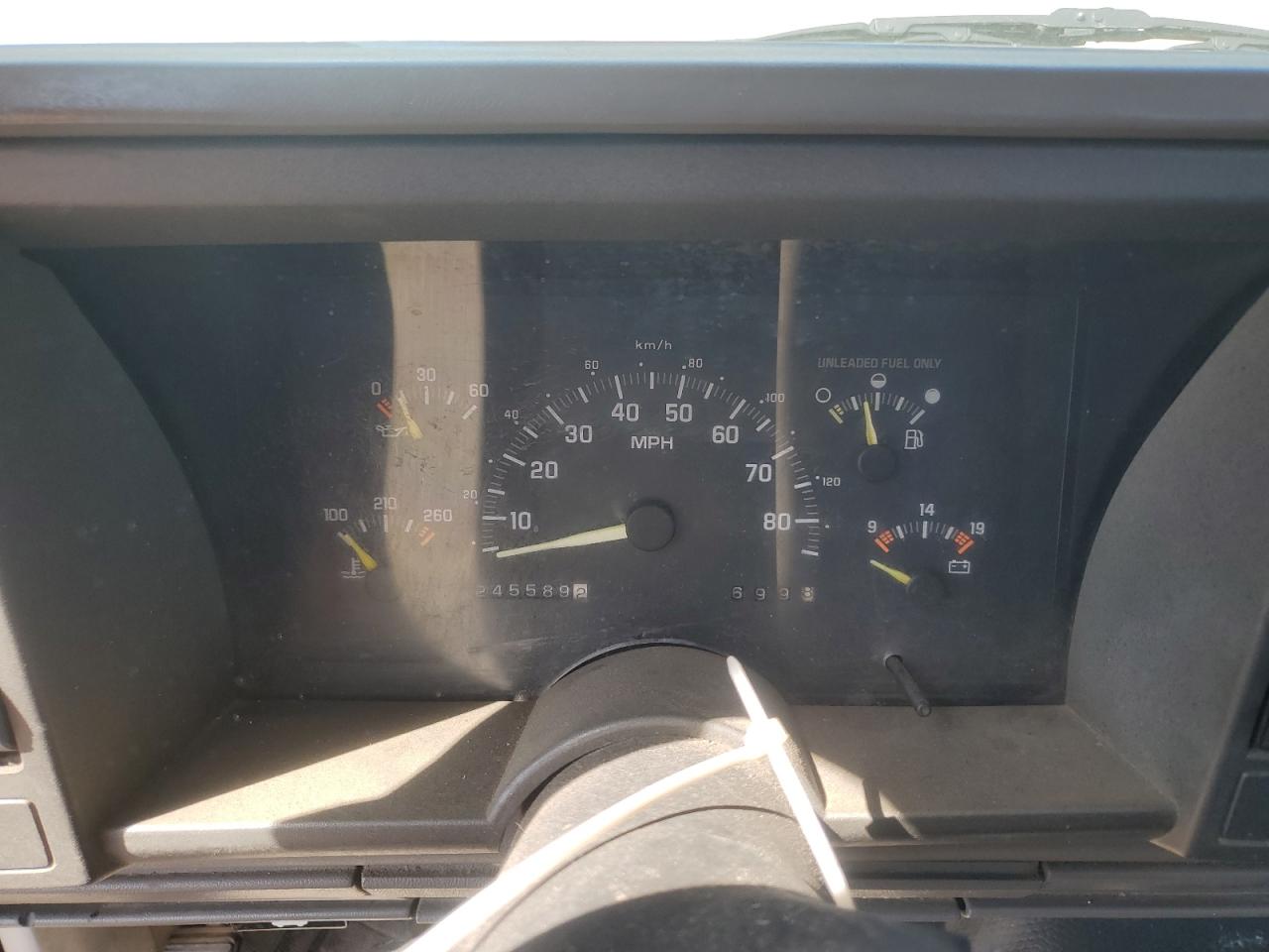 1992 Chevrolet Gmt-400 C1500 VIN: 1GCDC14Z5NE220882 Lot: 53336215