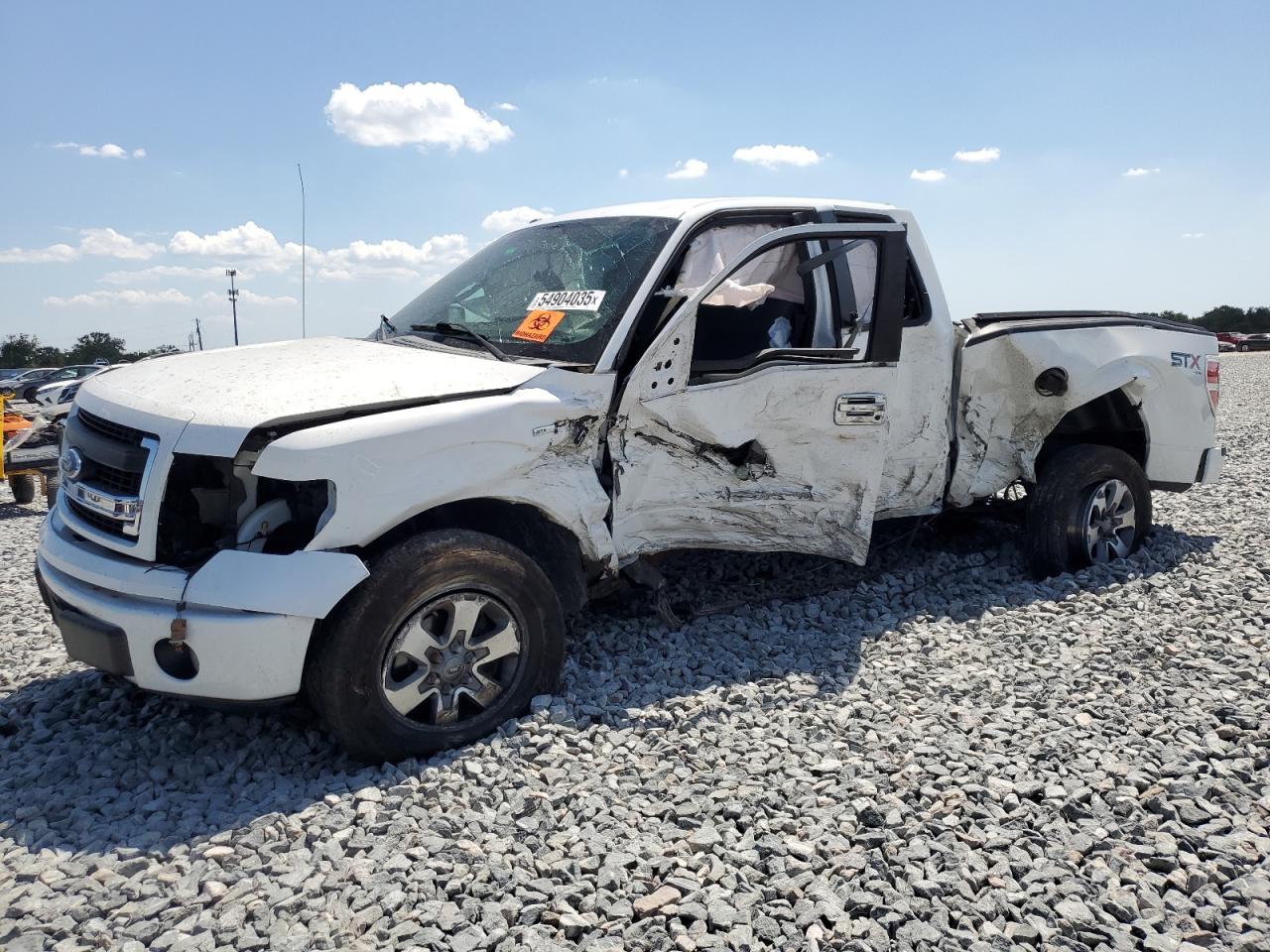 2014 Ford F150 Super Cab for Sale in Arcadia, FL - All Over