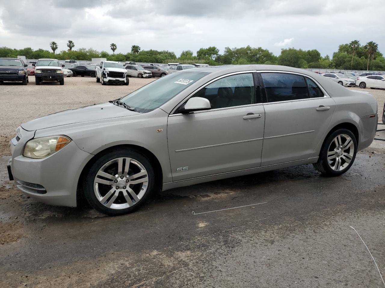 Mercedes, TX에서 판매 중인 2008 Chevrolet Malibu 2Lt - Water/Flood
