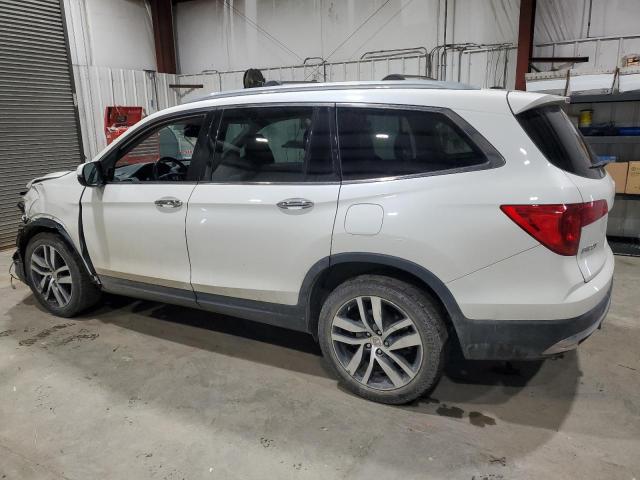  HONDA PILOT 2018 Белы