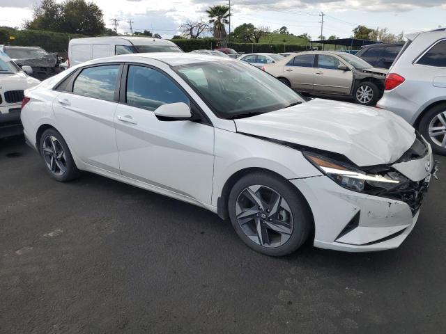  HYUNDAI ELANTRA 2023 Белы