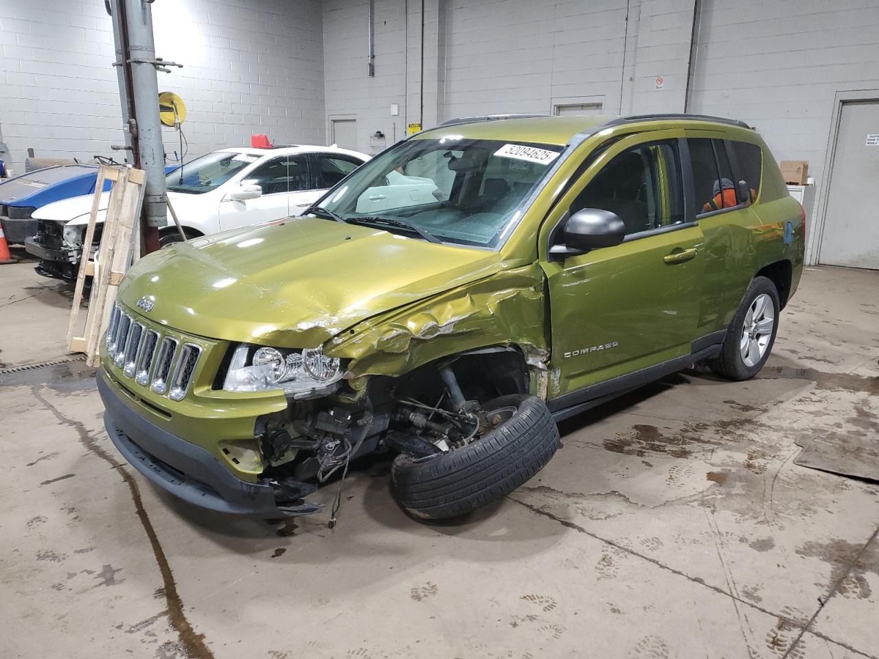 2012 Jeep Compass Sport للبيع في New Britain، CT - Front End