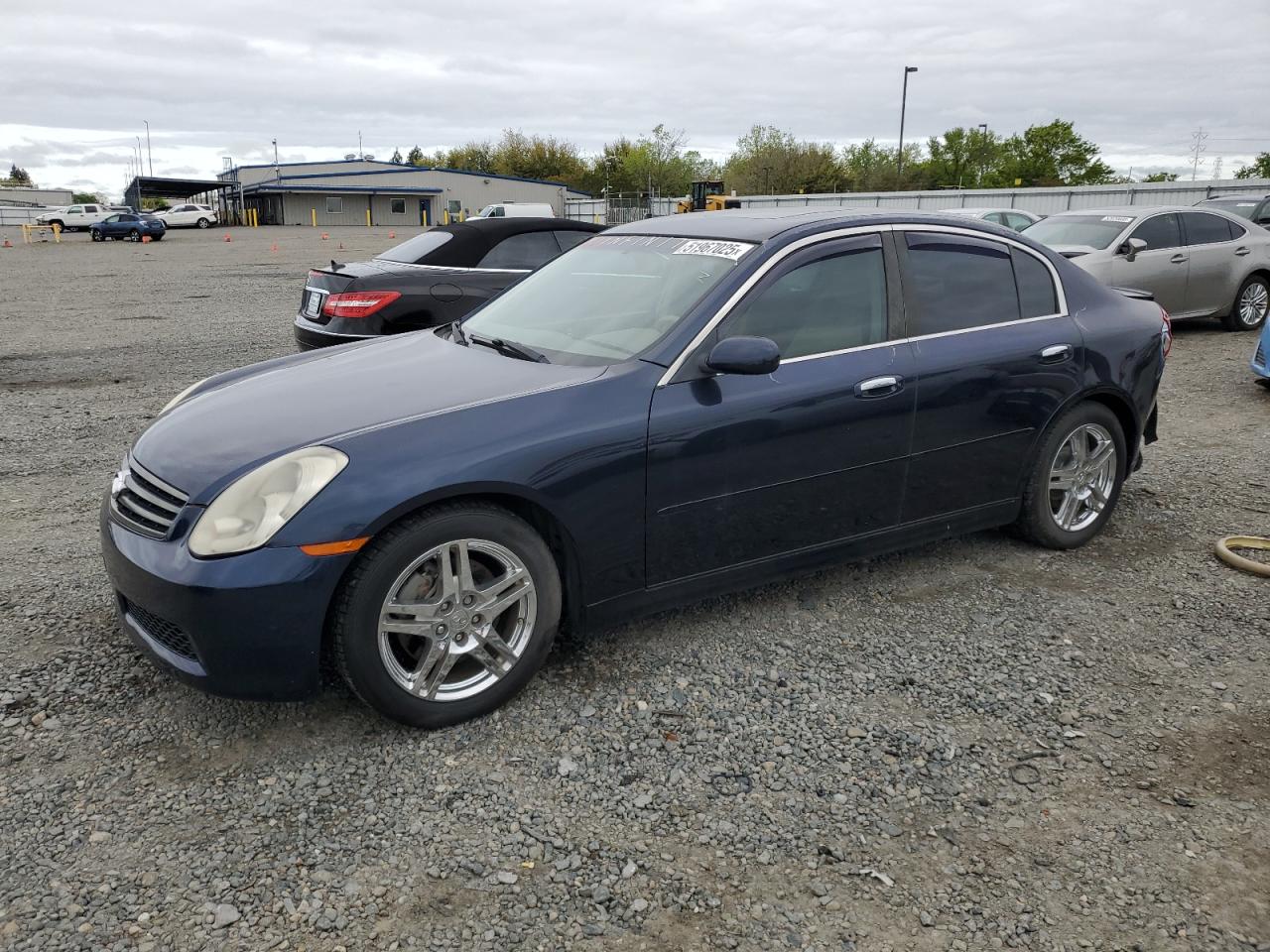 Sacramento, CA에서 판매 중인 2005 Infiniti G35  - Rear End