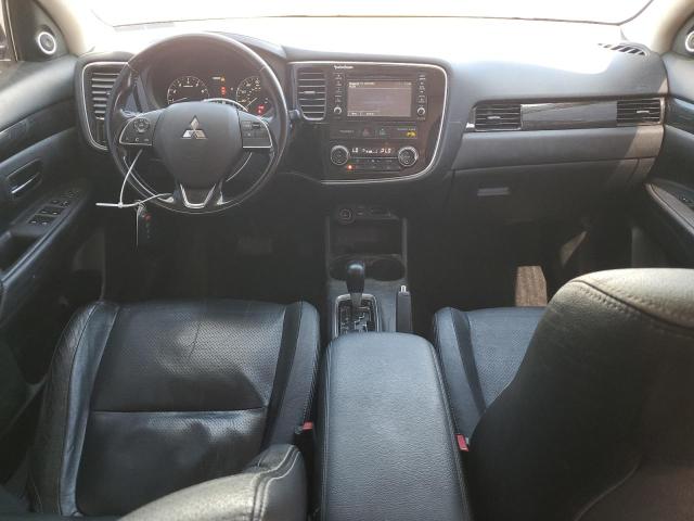  MITSUBISHI OUTLANDER 2016 Biały