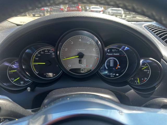 Parquets PORSCHE CAYENNE 2016 Granatowy