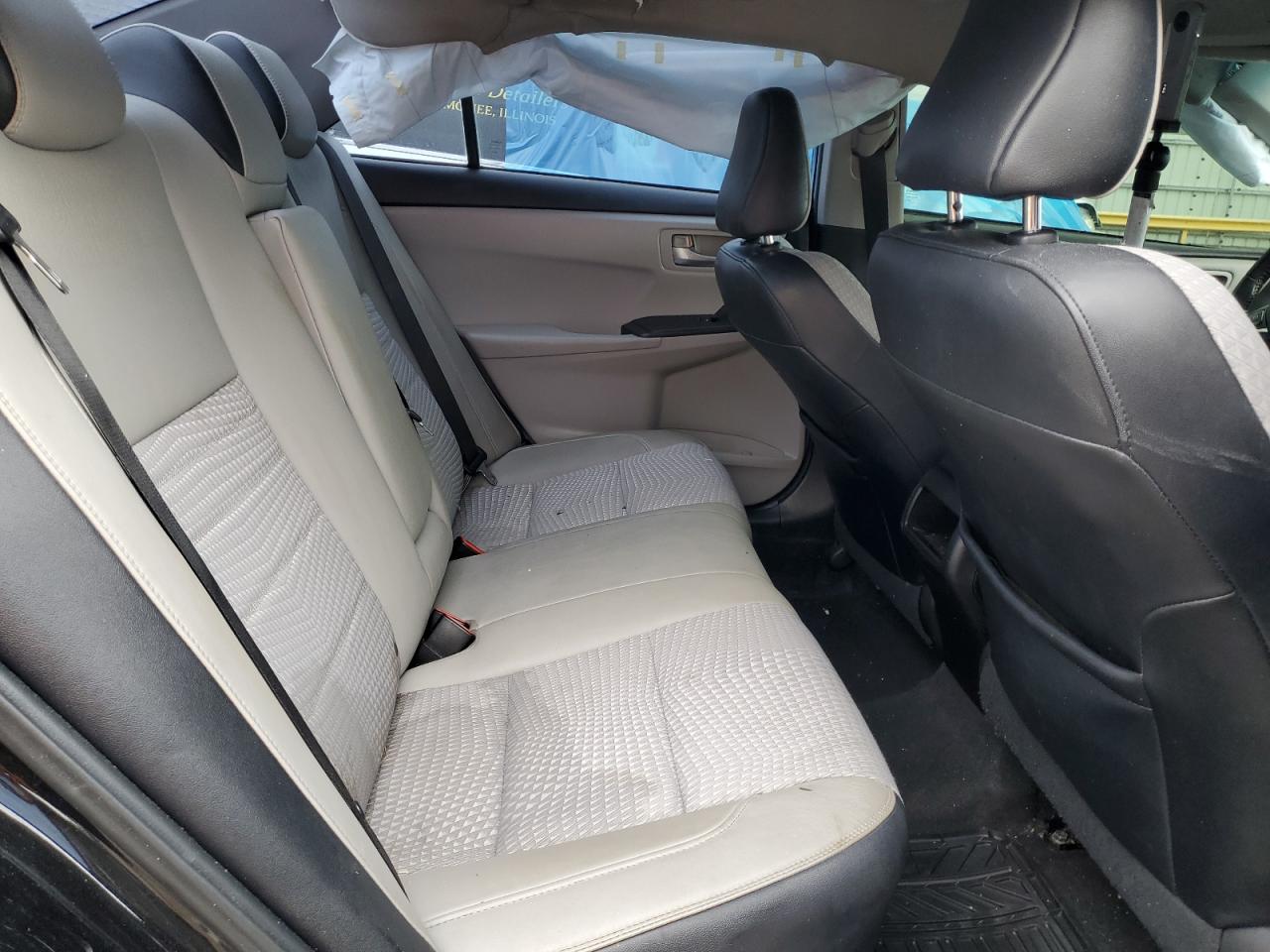 2015 Toyota Camry Le VIN: 4T1BF1FKXFU932449 Lot: 55210625
